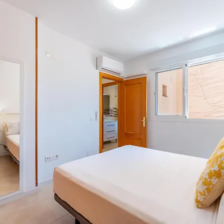 Duplex In The Heart Of Boliches - Pass The Keys 푸엔히롤라